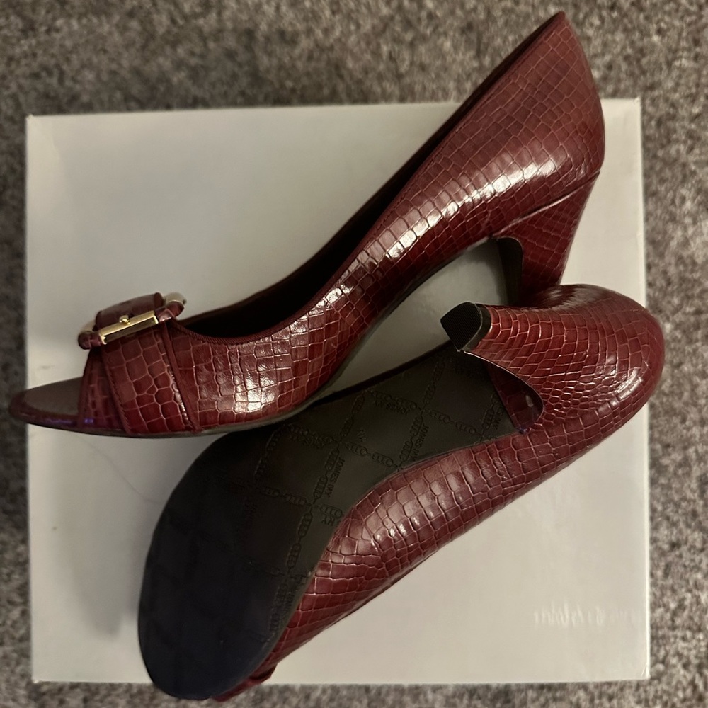 Aldo heels 👠.